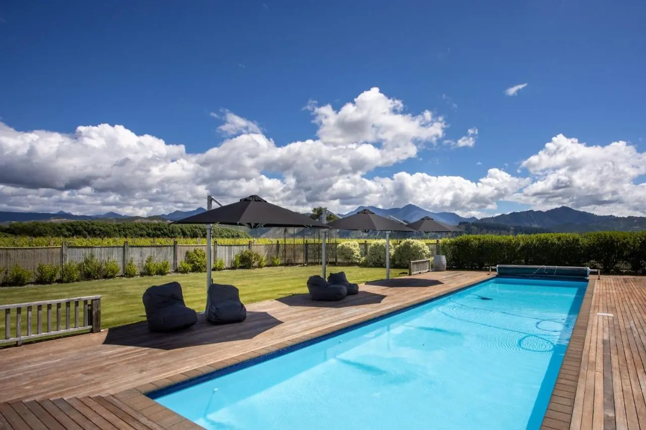 The Cellar Door - Blenheim Holiday Home 0*,  New Zealand